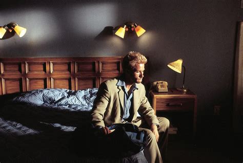 Memento (2000)