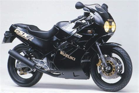 SUZUKI GSX-R 250 (1990-1991) Specs, Performance & Photos - autoevolution