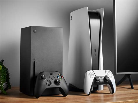 PlayStation 5 vs. Xbox Series X: Which is Best, 1 Year Later?(2021) | WIRED