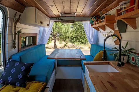 60 Square Foot Rustic Camper Van Photos | Apartment Therapy