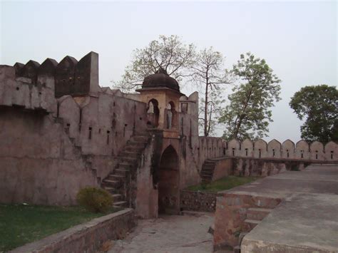 Jhansi Fort Historical Facts and Pictures | The History Hub