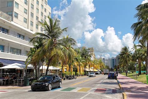 Ocean Drive Hotels and Buildings in Miami Beach, Florida Editorial ...