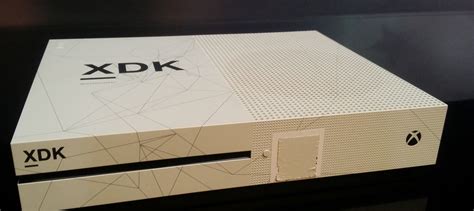 Xbox One S Development Kit (XDK) : xboxone