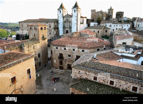 Old town of caceres unesco world heritage site hi-res stock photography ...