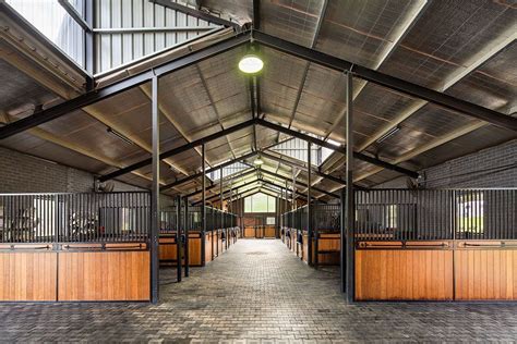 40 Best Photos Horse Barn Tour / A Stunning 10 Stall Barn In South ...