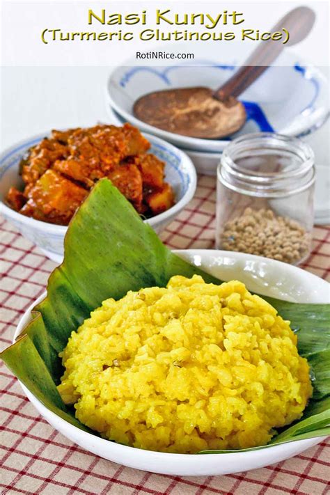 Nasi Kunyit (Turmeric Glutinous Rice) - Roti n Rice