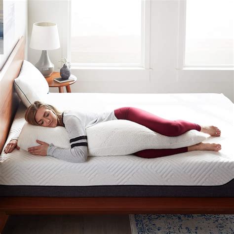 Best Body Pillow For Side Sleepers - Australia Lists 2023