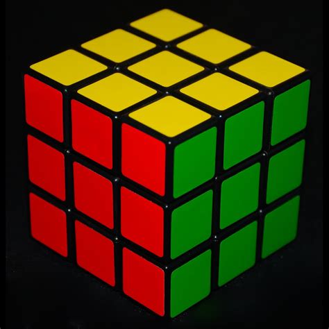 Fotos y Composiciones: El Cubo de Rubik