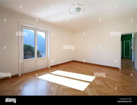 empty room, window with a view Stock Photo - Alamy