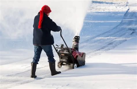 1 Stage Vs 2 Stage Vs 3 Stage Snow Blower - What Is The Best Option ...