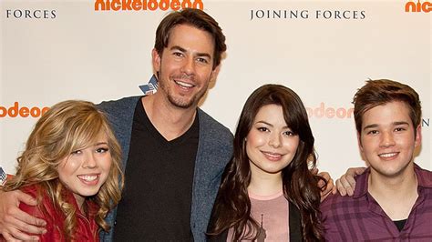 Here's What The Cast Of iCarly Is Doing Now