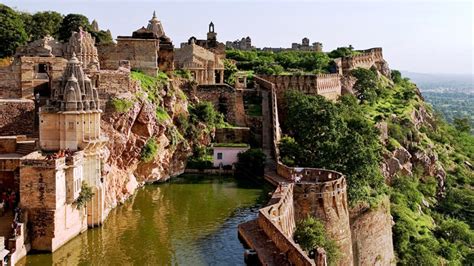 Chittorgarh Fort An Eternal Historical Fort To Visit