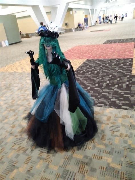 Queen Chrysalis cosplay by XXrhino on DeviantArt