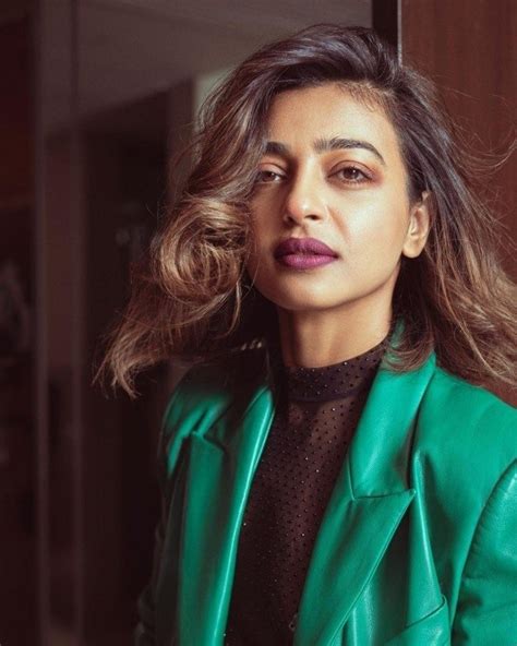 Radhika Apte (aka) RadhikaApte photos stills & images