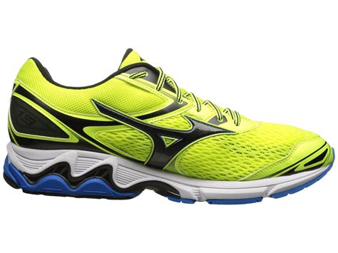 Mizuno Wave Inspire 13 in Yellow for Men - Lyst