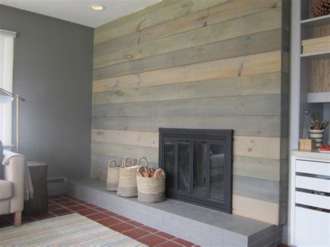 Design Megillah: Faux Barnwood Wall on Design Sponge!