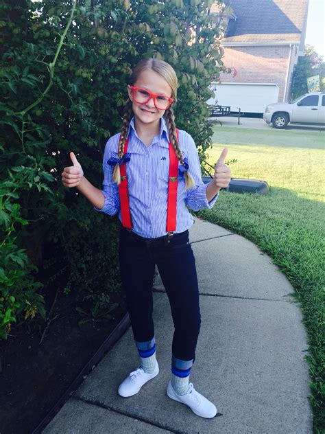 Nerd day at school | Nerd halloween costumes, Nerd costumes, Girl nerd ...