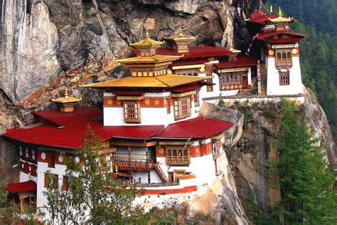 Bhutan culture tour with Chomolhari Trekking - Nature Trail Travels ...