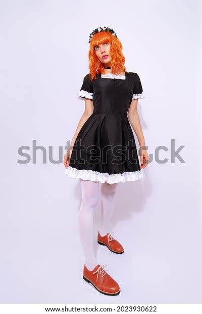 98 Cosplayer Fall Pose Images, Stock Photos & Vectors | Shutterstock