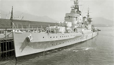 Town-class light cruiser and part of the Southampton subclass, HMS ...