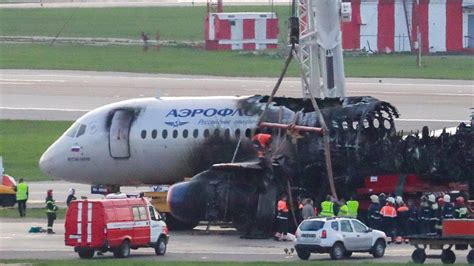 Aeroflot plane crash: Pilot error theory probed - BBC News