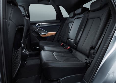 2019 Audi Q3-rear seats