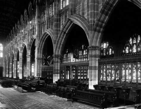 See the views of the old Coventry Cathedral from before the Blitz ...