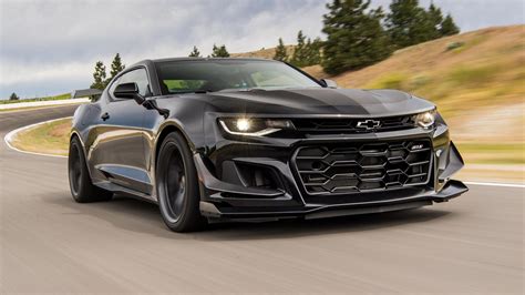 The Chevy Camaro ZL1 1LE now gets a ten-speed gearbox | Top Gear