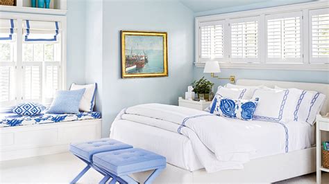 pale blue bedroom walls idea | Visboo