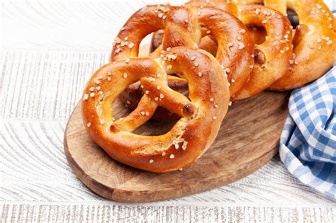 How Did the Pretzel Get Its Shape? - Uncle Henry's Pretzel Bakery