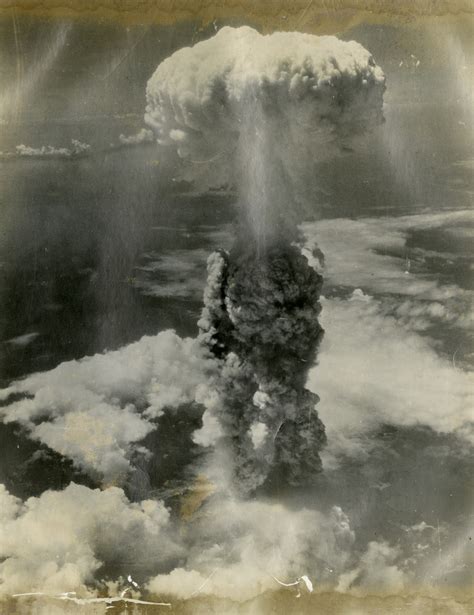 Atomic Bomb Mushroom Cloud Ww2