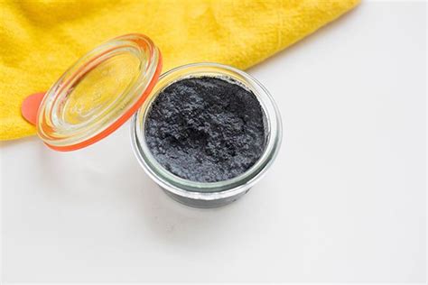 DIY Charcoal Whitening Toothpaste - Ask the Dentist