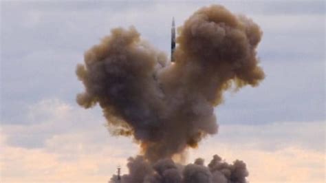 Russia deploys Avangard missile into combat duty | Facts on 'invincible ...