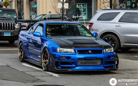 Nissan Skyline R34 GT-R V-Spec - 13 January 2020 - Autogespot