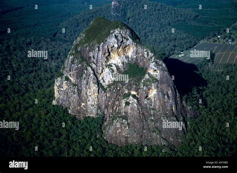 Mount tibrogargan hi-res stock photography and images - Alamy