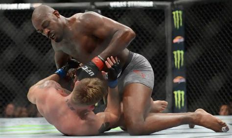 Jon Jones UFC Record: How many fights have Jon Jones won by Knockouts ...