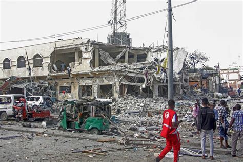 Car bombs in Mogadishu, Somalia, leave civilian casualties : NPR