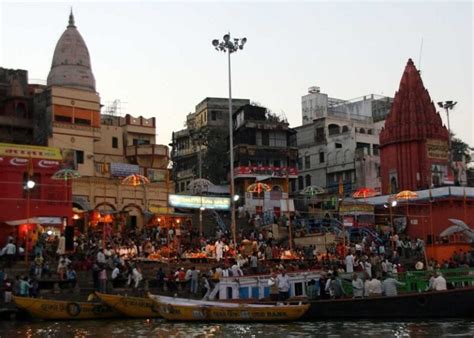 List of Most Popular Temples in Varanasi - Tusk Travel