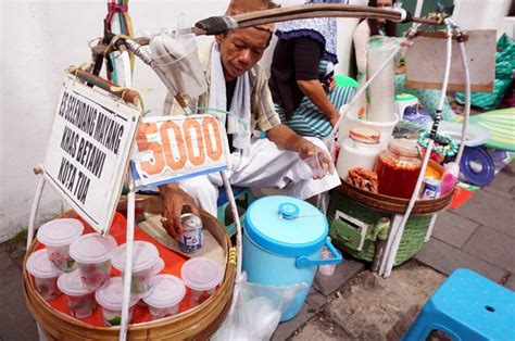 Es Selendang Mayang, Warisan Leluhur Betawi – All About Jakarta