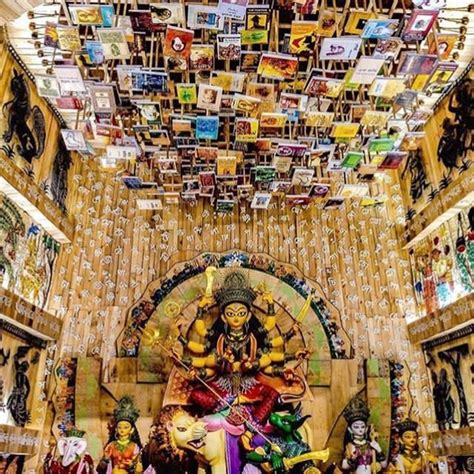 18 Durga Puja Pandals Across India That Need Awards For Their ...