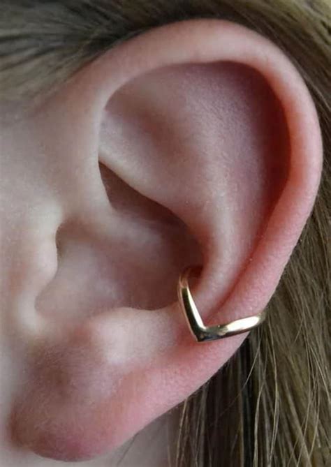 5 Exciting Reasons to Get a Conch Piercing (45+ Ideas That Always Work ...