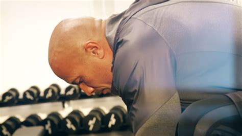 Video: The Rock's Ultimate Workout - Busy Lifting