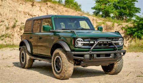 The Next-Gen 2024 Ford Bronco Exclusive Review | Ford Trend