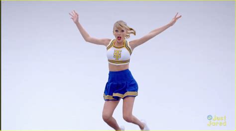 Full Sized Photo of taylor swift shake it off music video 03 | Taylor ...