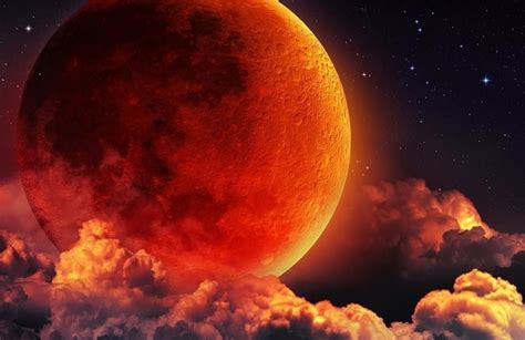 Everything You Need to Know About Tonight's Historic Blood Moon - The ...