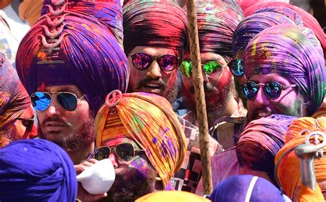 Nihang Sikhs participate in the Hola Mohalla celebration at the holy ...