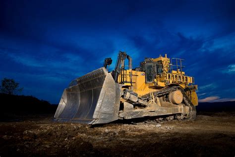 CAT previews its new D11 XE dozer at MINExpo