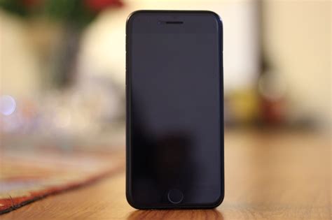 My iPhone 7 Screen Just Went Black, What Should I Do [Solution] - iOS ...