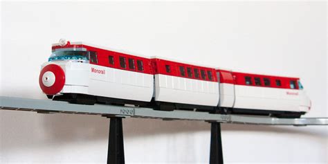 [MOC] Simpsons Monorail - LEGO Train Tech - Eurobricks Forums