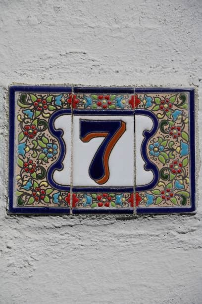 Best Number 7 Graffiti Number Wall Stock Photos, Pictures & Royalty ...